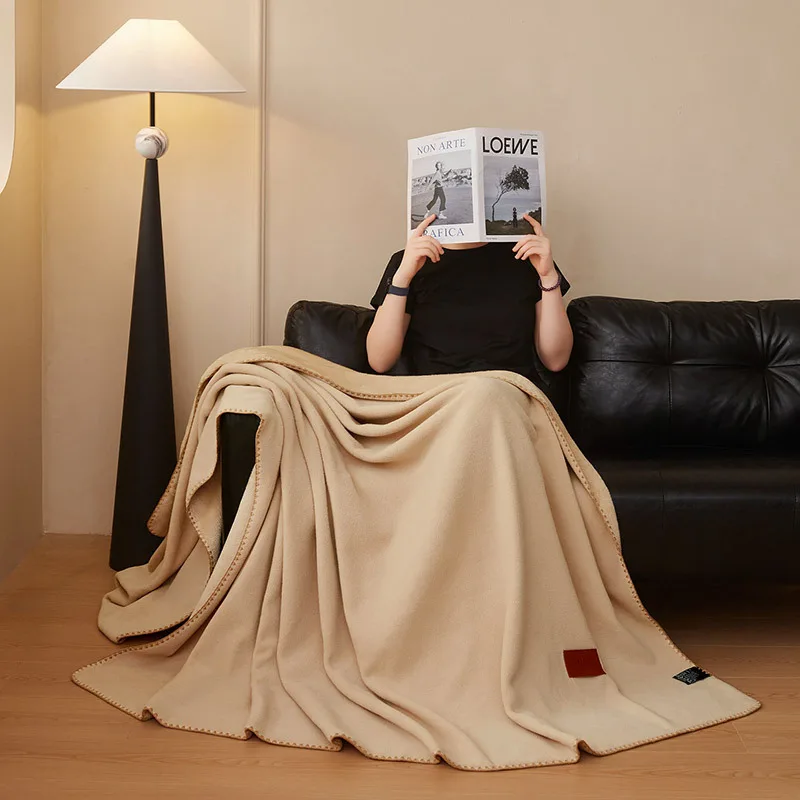 New autumn and winter light luxury solid color imitation cashmere blanket, warm flannel sofa blanket, home dormitory nap blanket - Image 4