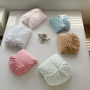 Autumn and winter milk velvet mattress cover single piece, mattress protective cover with velvet, warm mattress cover