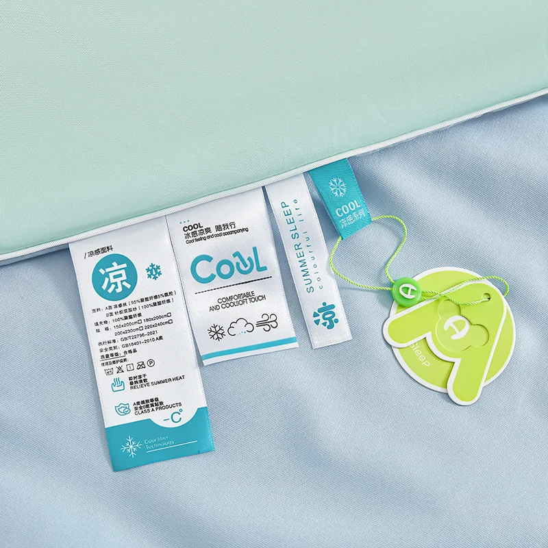 New Ice Silk Fiber Quilt, Summer Bare Sleeping Color blocked Thin Quilt, Cool Air Conditioning Summer Quilt, Machine Washable - Image 4